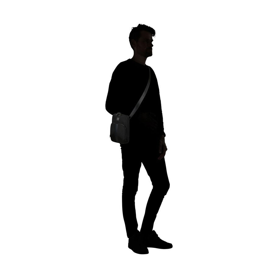 Samsonite SackSquare Crossbody Small in the color Black. image number 5